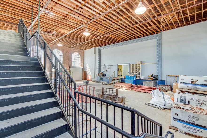 More Photos Of 4975 Little Mill Rd, Buford Warehouse For Sale