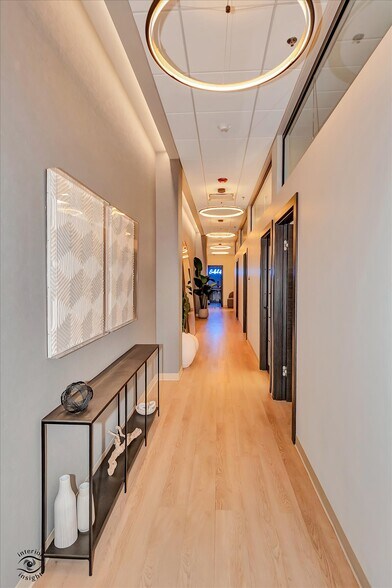 More Photos Of 5143-5151 Mochel Dr, Downers Grove Office For Sale