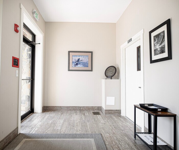 More Photos Of 415 Pennington Ave, Havre De Grace Office For Sale