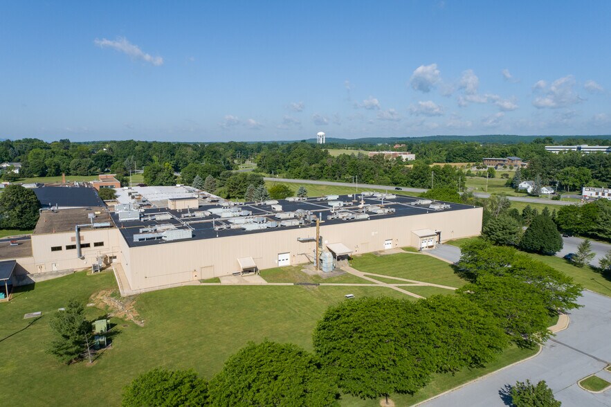 More Photos Of 1900 W College Ave, State College Manufacturing For Sale