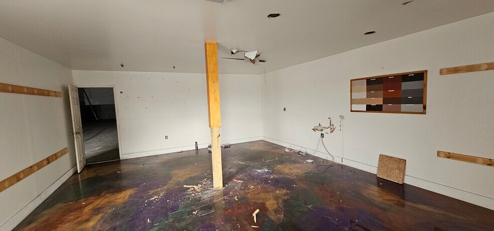 More Photos Of 10750-10796 SW 188th St, Miami Warehouse For Lease