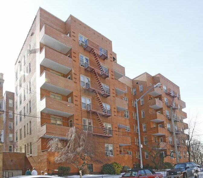94259437 Shore Rd, Brooklyn, NY 11209 Apartments For Sale