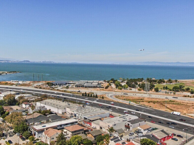 More Photos Of 917 N Amphlett Blvd, San Mateo Warehouse For Sale
