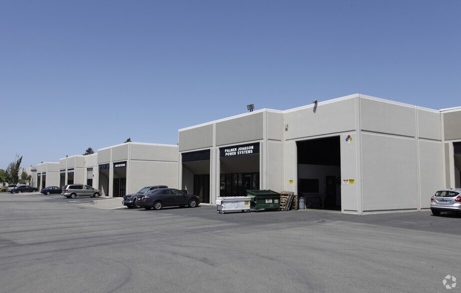 More Photos Of 28970 Hopkins St, Hayward Warehouse For Lease