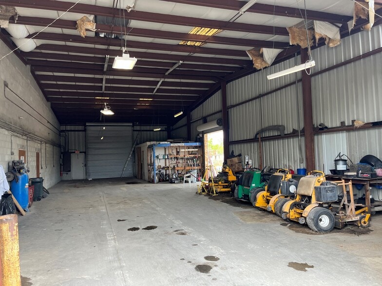More Photos Of 16340 Old US Highway 41, Fort Myers Warehouse For Sale