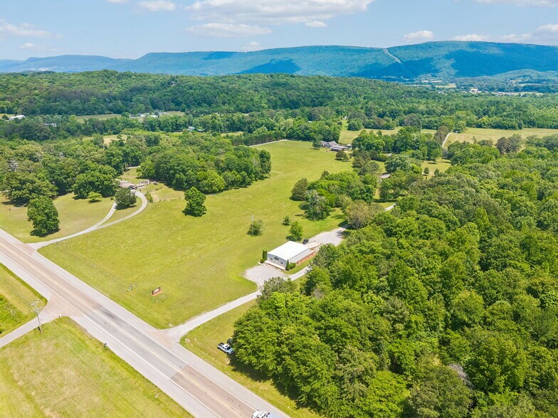 More Photos Of 49 Cutting Edge Ln, Dunlap Freestanding For Sale