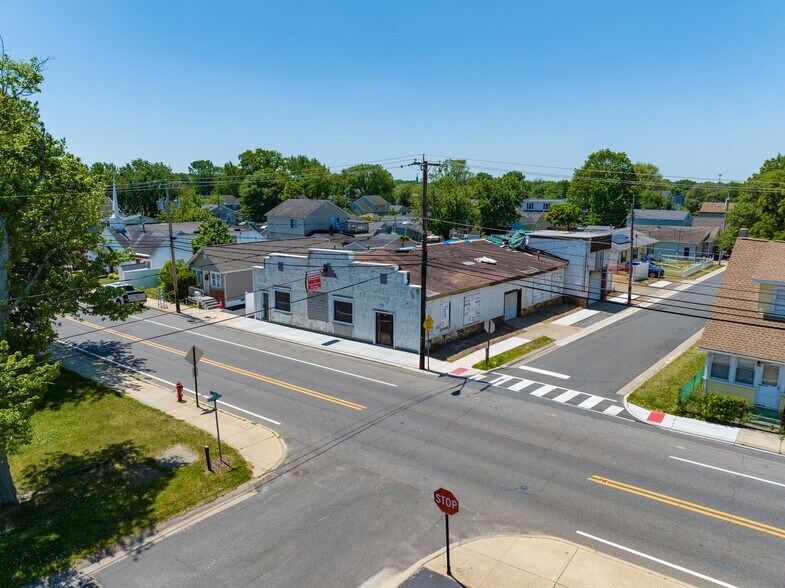 More Photos Of 1005 Union Ave, Keyport Auto Repair For Lease
