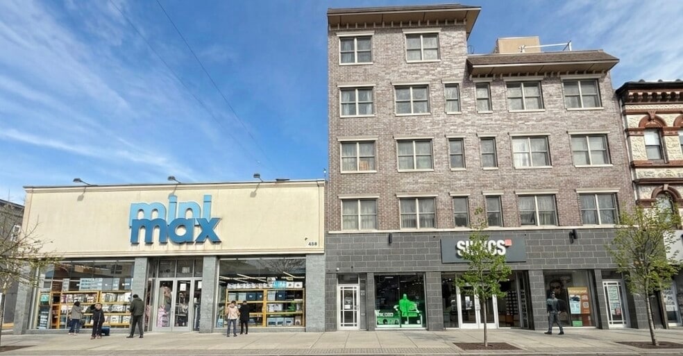 Primary Photo Of 435 Knickerbocker Ave, Brooklyn Storefront Retail Residential For Lease