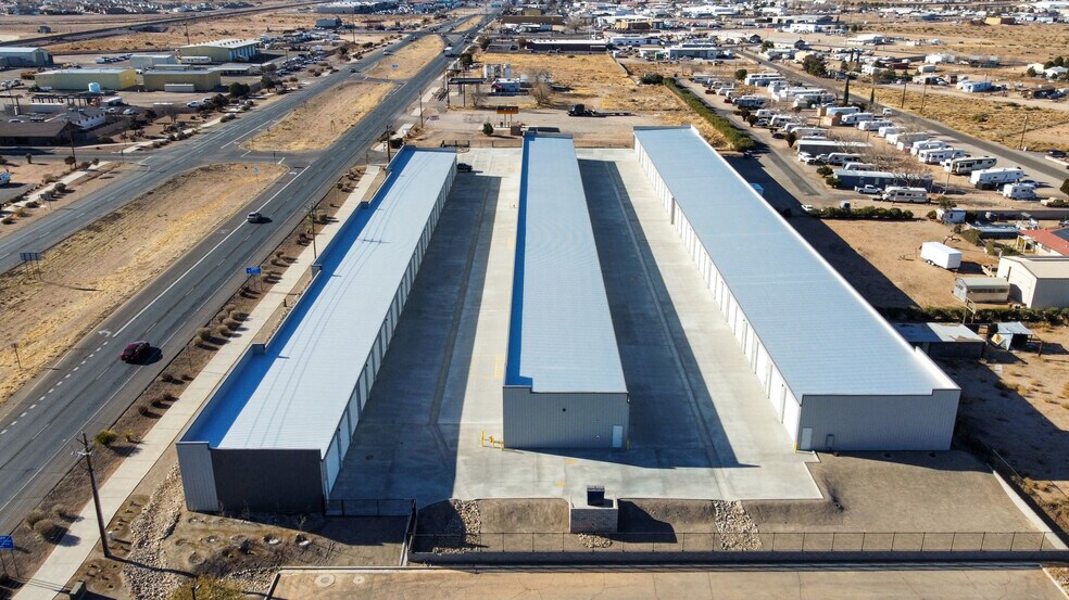 More Photos Of 3645 Andy Devine Ave, Kingman Specialty For Sale