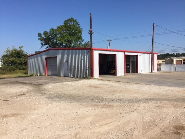 More Photos Of 5173 W Loop 281 S, Longview Warehouse For Lease