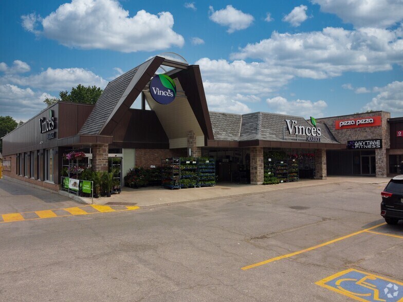More Photos Of 55 Queen St S, New Tecumseth Storefront For Lease