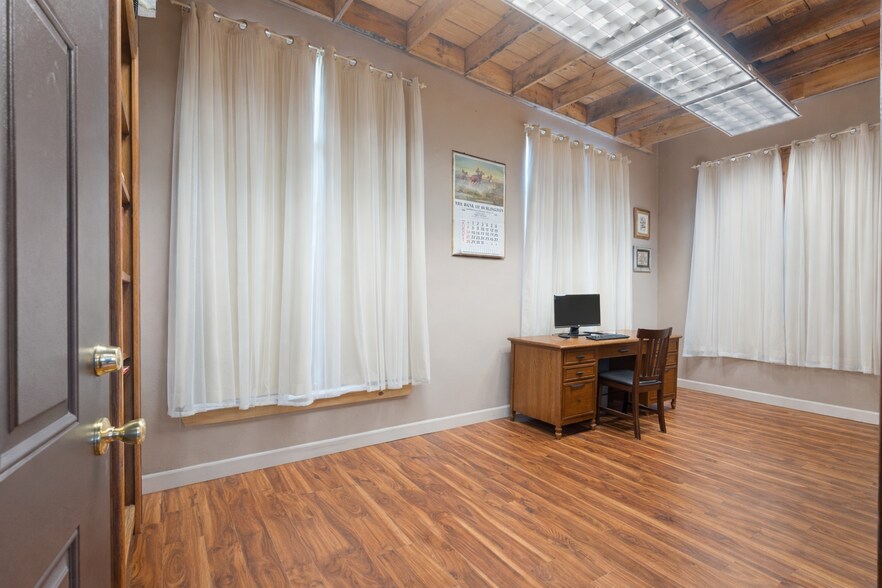More Photos Of 40082 County Road 591, Jay Apartments For Sale