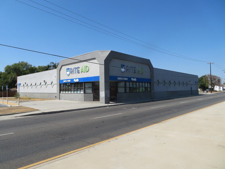 More Photos Of 1425 S H St, Bakersfield Freestanding For Sale