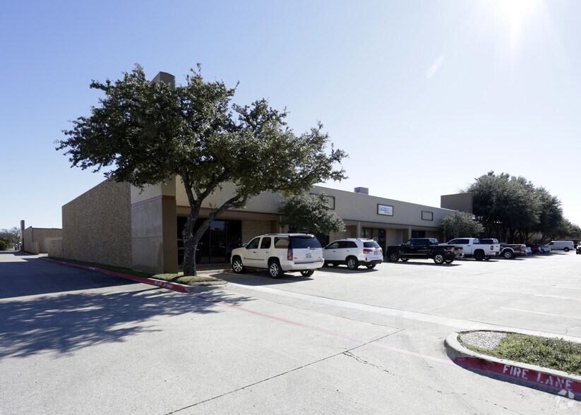 More Photos Of 1200-1236 W Executive Dr, Richardson Unknown For Lease