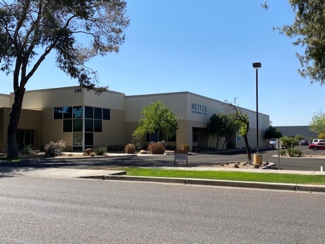 Primary Photo Of 2102 W Quail Ave, Phoenix Warehouse For Lease