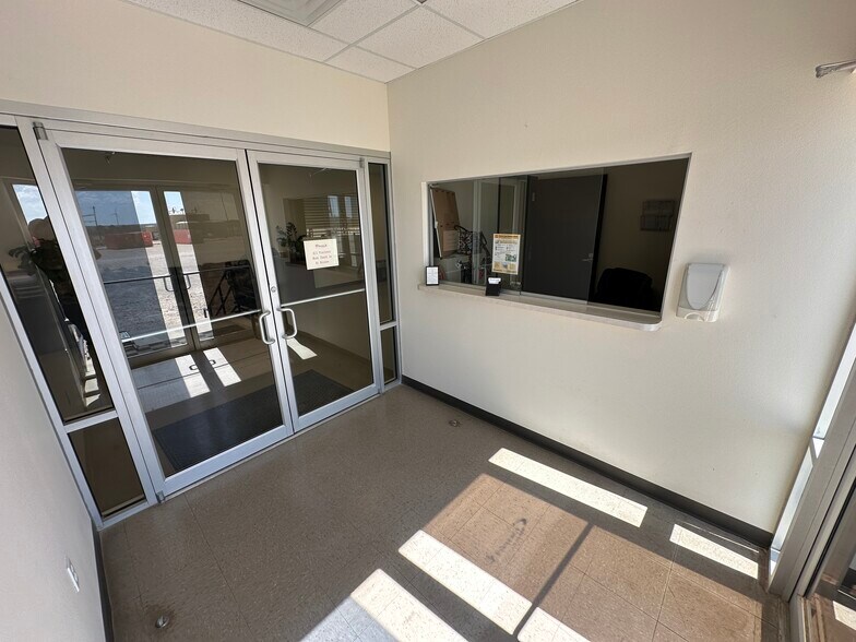 More Photos Of 370 Josh Mitchell ave, Big Lake Industrial For Sale