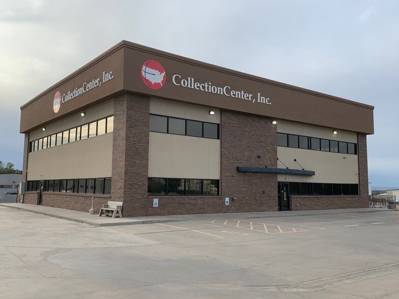 Primary Photo Of 5819 Lockheed Ave, Loveland Office For Lease