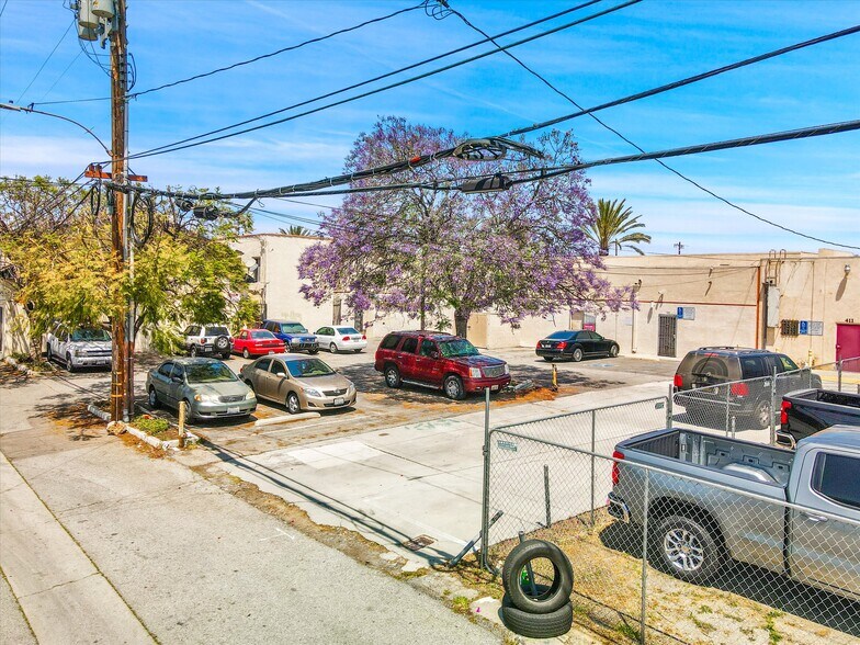 More Photos Of 413 W Whittier Blvd, Montebello General Retail For Sale
