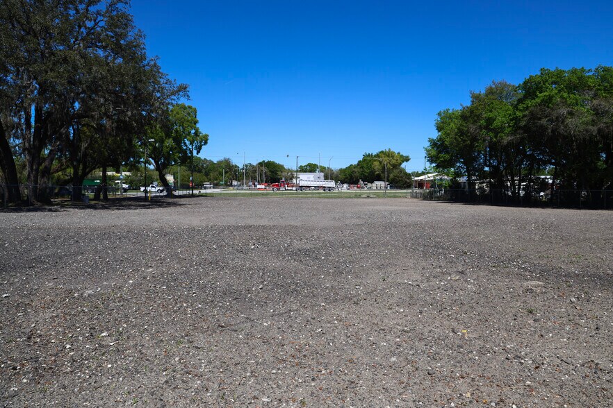 More Photos Of 11703 U.S. 301, Thonotosassa Land For Sale