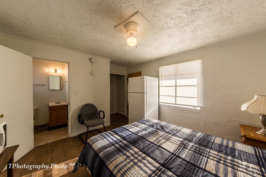 More Photos Of 233 W Mesquite Blvd, Mesquite Apartments For Sale