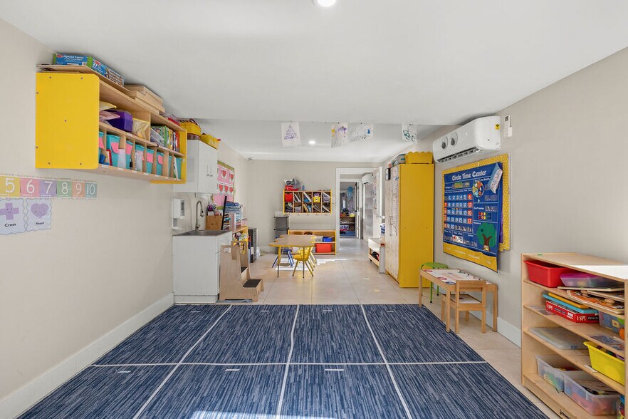 More Photos Of 6708 Gaddy St, Fort Pierce Daycare Center For Sale