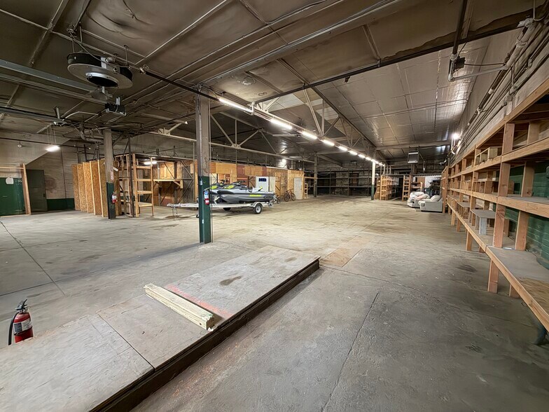 More Photos Of 921 W Washington St, Allentown Warehouse For Lease