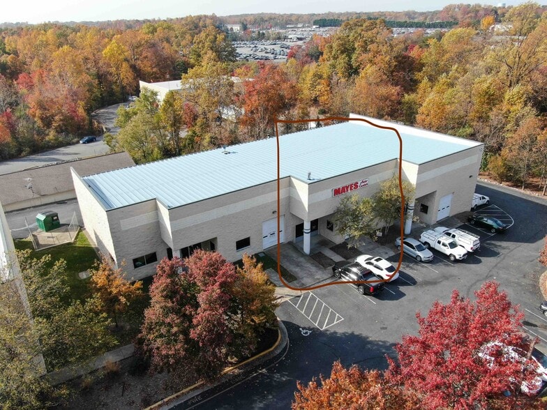 Primary Photo Of 12 Commerce Pky, Fredericksburg Flex For Lease