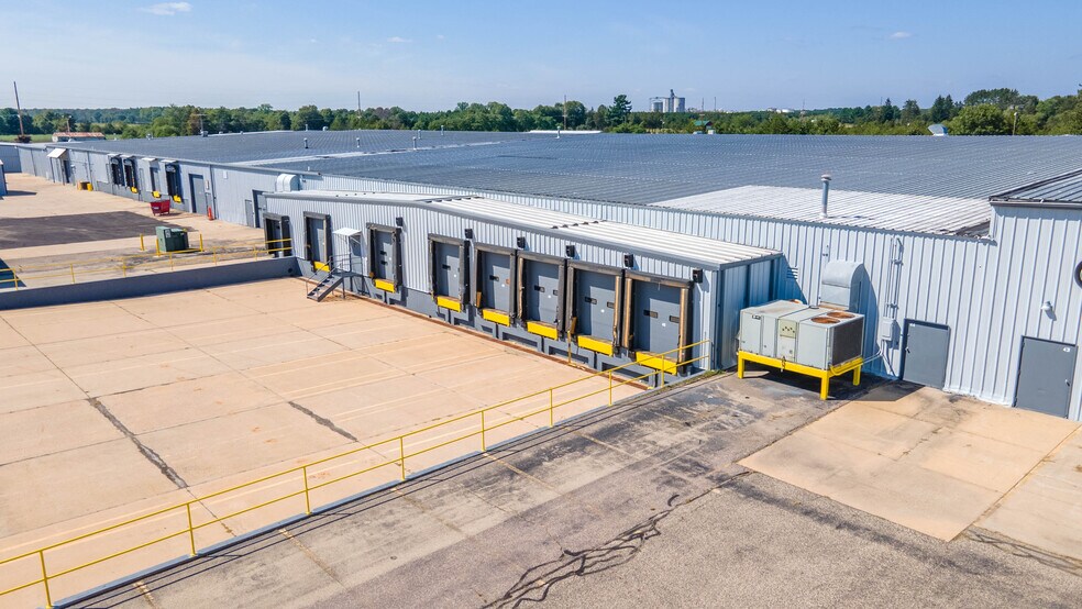 More Photos Of N9246 State Road 80, Necedah Warehouse For Lease