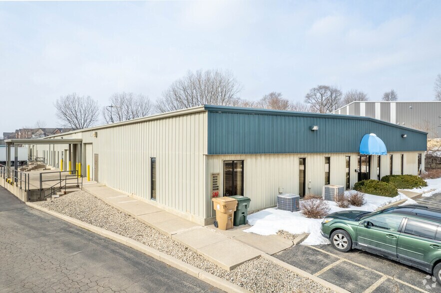 Primary Photo Of 3214-3224 Kingsley Way, Madison Warehouse For Lease