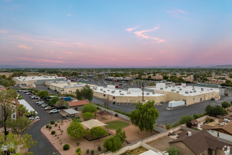 More Photos Of 4255 W Thunderbird Rd, Phoenix Unknown For Lease