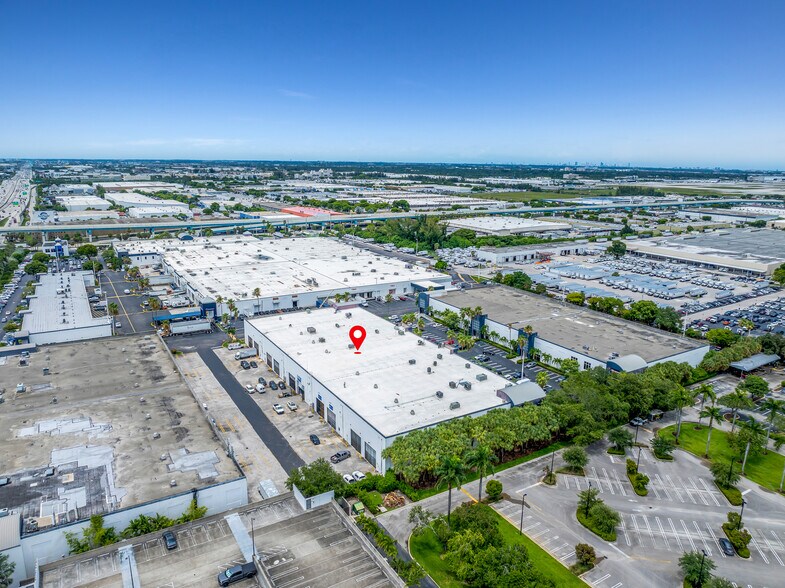 More Photos Of 7620 NW 25th St, Miami Distribution For Sale