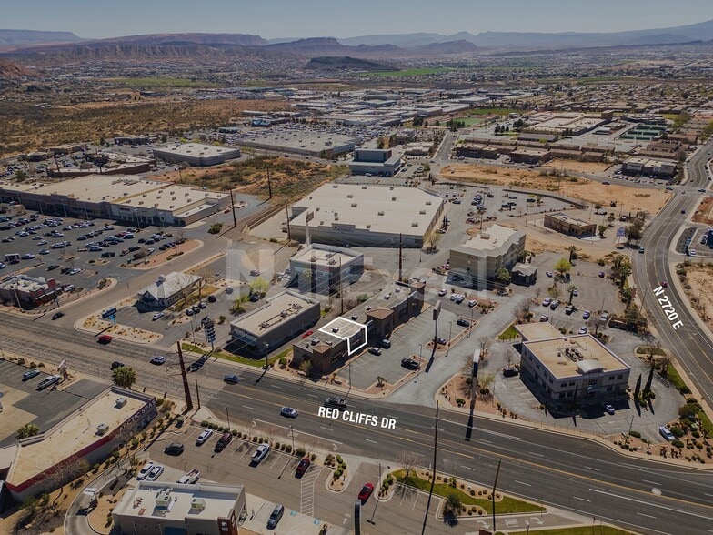 More Photos Of 2736 E Red Cliffs Dr, Saint George Freestanding For Lease