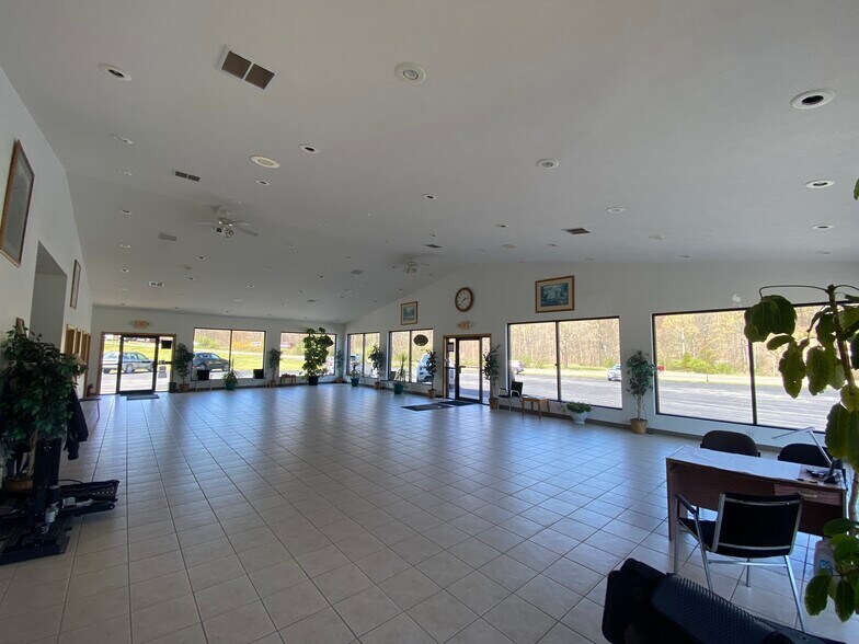 More Photos Of 2921 Walston Rd, Punxsutawney Auto Dealership For Sale