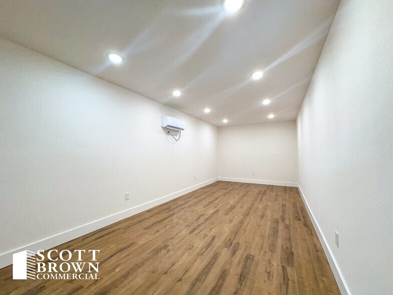 More Photos Of 8307 FM 2164, Sanger Warehouse For Lease