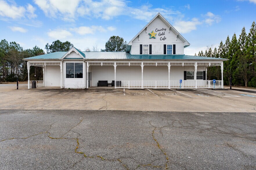 More Photos Of 2351 Highway 113, Taylorsville Restaurant For Lease