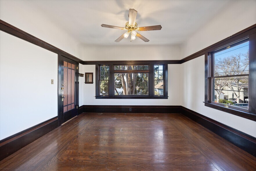 More Photos Of 1717 26th St, Sacramento Apartments For Sale