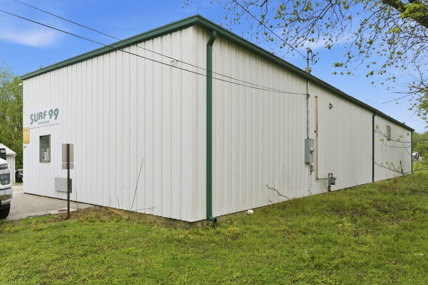 More Photos Of 1525 E Florida St, Springfield Auto Repair For Sale