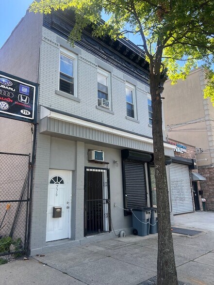 More Photos Of 776 Richmond Ter, Staten Island Storefront Retail Residential For Lease