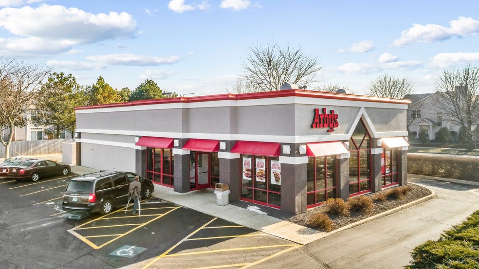 More Photos Of 240 Douglas Rd, Oswego Fast Food For Lease
