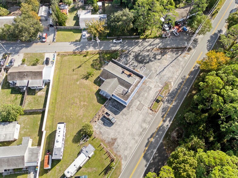 More Photos Of 1310 S Tropical Trl, Merritt Island General Retail For Sale