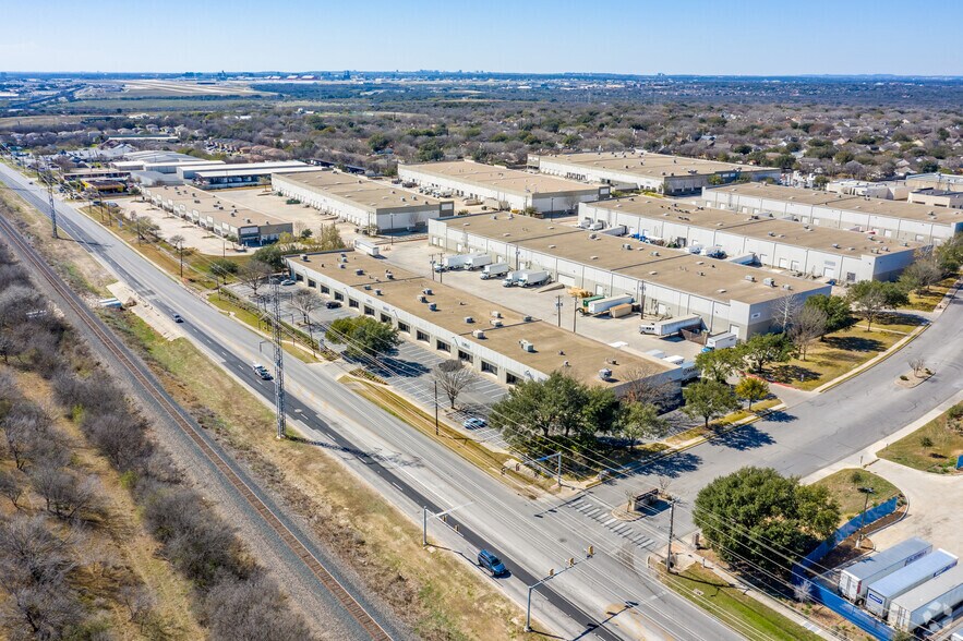 More Photos Of 12625 Wetmore Rd, San Antonio Unknown For Lease