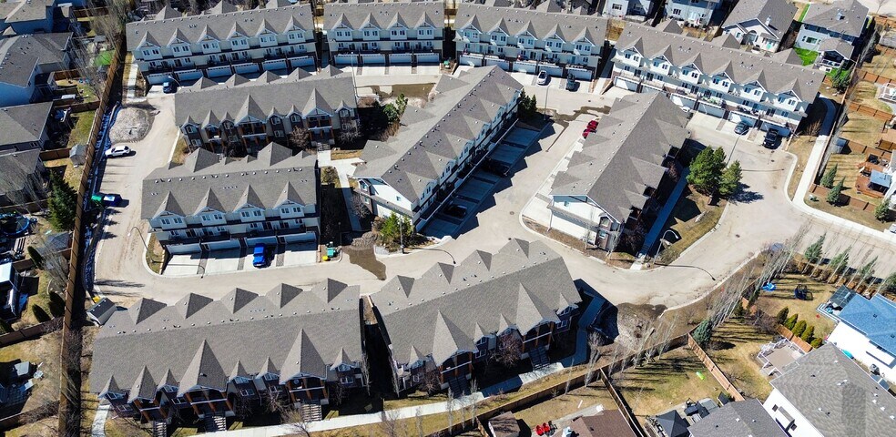 More Photos Of 6 Noble Close, St. Albert Apartments For Sale