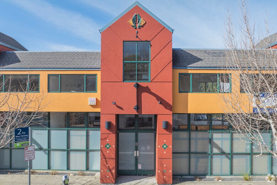 More Photos Of 2930 Shattuck Ave, Berkeley Office For Lease
