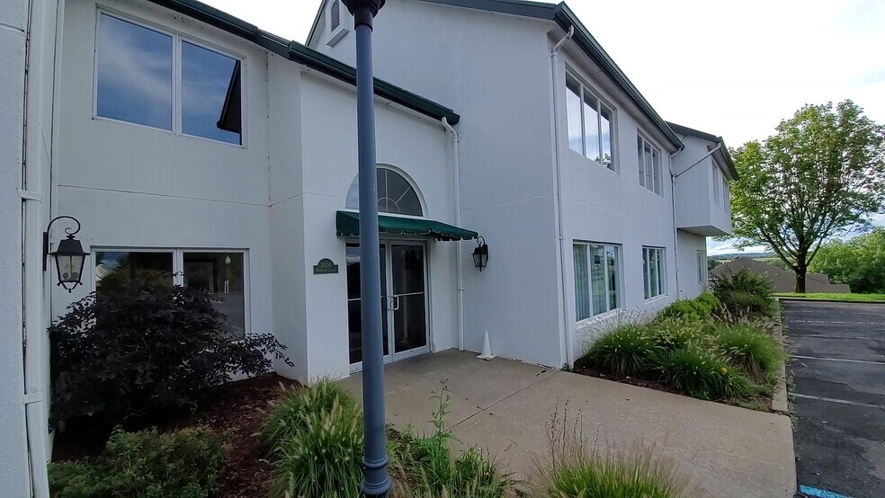 More Photos Of 2000 Hampton Ctr, Morgantown Medical For Sale