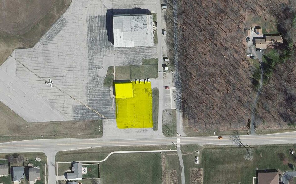 More Photos Of 426 W Ludwig Rd, Fort Wayne Storefront Retail Office For Lease