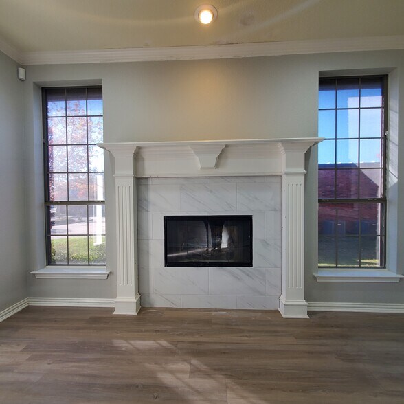 More Photos Of 401 Harwood Rd, Bedford Medical For Lease