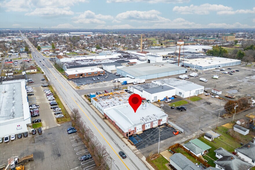 More Photos Of 1441 Central Ave, Columbus Auto Repair For Lease