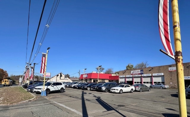More Photos Of 921 US Highway 9, South Amboy Showroom For Sale