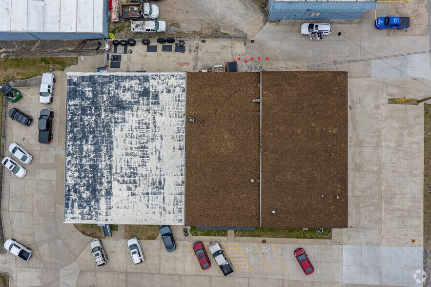 More Photos Of 385-387 Industrial Dr, Mount Juliet Warehouse For Lease