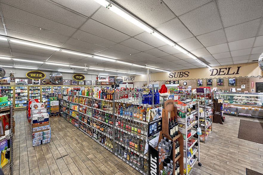 More Photos Of 5625-5655 18 Mile Rd, Sterling Heights Storefront For Sale